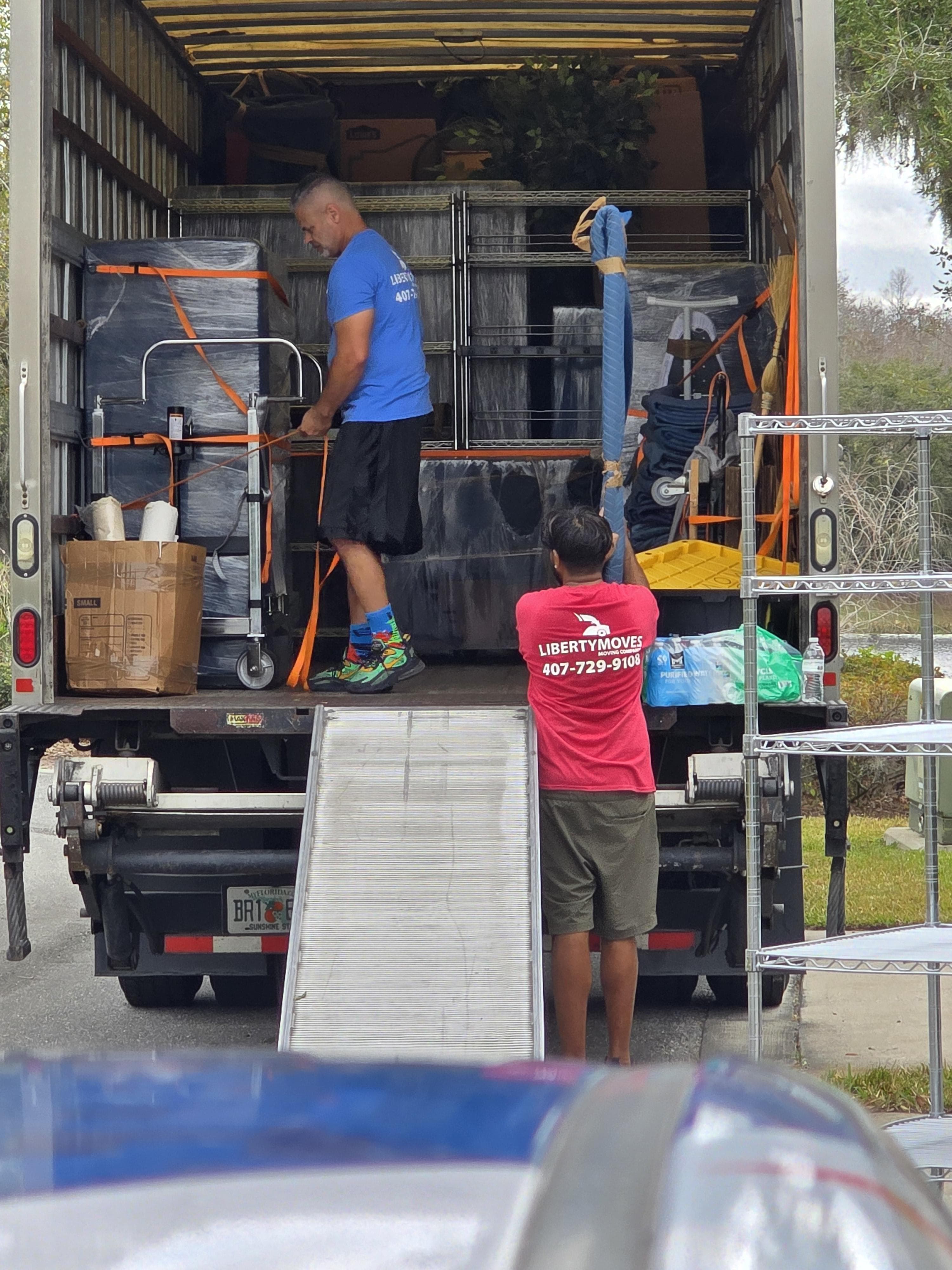 Professional packing that makes moving day actually easy.